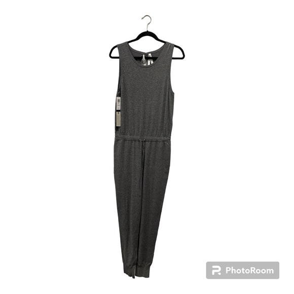 🎉HP🎉The Group Babaton Gray Shange Knit Sleeveless Jumpsuit with Drawstring Waist - Picture 3 of 9